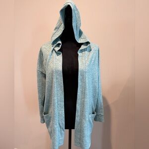 Cozy LuLaRoe Mackenzie hooded cardigan with pockets